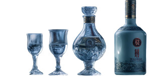 Baijiu Glasses Elegance Vinyl Car Decal Sticker – Waterproof & UV-Resistant 8"