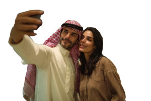 Saudi Man Selfie Vinyl Car Decal Sticker – Waterproof & UV-Resistant 8" Saudi Man Selfie Vinyl Car Decal Sticker – Waterproof & UV-Resistant 8"