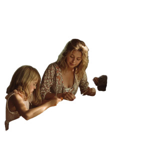 British Family Lunch Vinyl Car Decal Sticker – Waterproof & UV-Resistant 8"