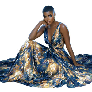 Golden Gown Woman V2 Vinyl Car Decal Sticker – Waterproof & UV-Resistant 8" Golden Gown Woman V2 Vinyl Car Decal Sticker – Waterproof & UV-Resistant 8"