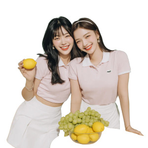 Korean Women Enjoying Vinyl Car Decal Sticker – Waterproof & UV-Resistant 8"