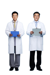 Asian Doctors Working Vinyl Car Decal Sticker – Waterproof & UV-Resistant 8" Asian Doctors Working Vinyl Car Decal Sticker – Waterproof & UV-Resistant 8"