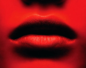 Enticing Lips Close-Up Vinyl Car Decal Sticker – Waterproof & UV-Resistant 