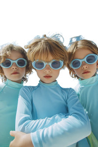 Children On Beach V3 Vinyl Car Decal Sticker – Waterproof & UV-Resistant 