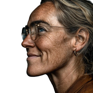 Smiling Woman Glasses V2 Vinyl Car Decal Sticker – Waterproof & UV-Resistant 