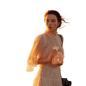 Elegant Woman Beach Vinyl Car Decal Sticker – Waterproof & UV-Resistant 