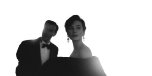 Elegant Parisian Couple Vinyl Car Decal Sticker – Waterproof & UV-Resistant 