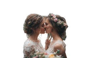 Rainy Wedding Kiss Vinyl Car Decal Sticker – Waterproof & UV-Resistant 