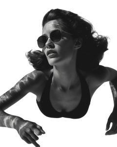 Diving Woman V4 Vinyl Car Decal Sticker – Waterproof & UV-Resistant 