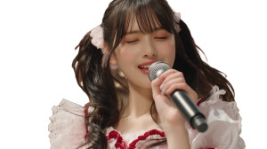 Japanese Idol Singing V2 Vinyl Car Decal Sticker – Waterproof & UV-Resistant 