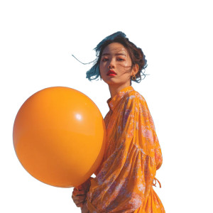 Asian Beauty Balloon Vinyl Car Decal Sticker – Waterproof & UV-Resistant 