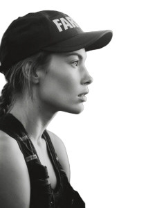 Trail Runners Stretching Vinyl Car Decal Sticker – Waterproof & UV-Resistant 