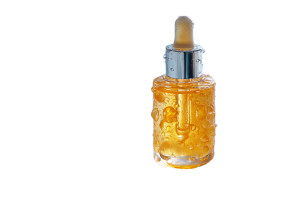 Facial Serum Bottle Vinyl Car Decal Sticker – Waterproof & UV-Resistant 5.97333333333333