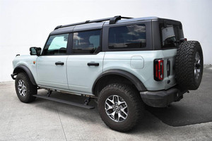 Extreme Climate-Proof Electric Running Board | E-Board E1 | for Ford Bronco