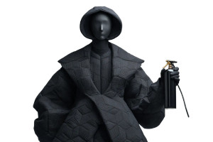 Futuristic Humanoid Sculpture Vinyl Car Decal Sticker – Waterproof & UV-Resistant 5.97333333333333