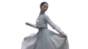 Modern Hanbok Woman Vinyl Car Decal Sticker – Waterproof & UV-Resistant 5.4