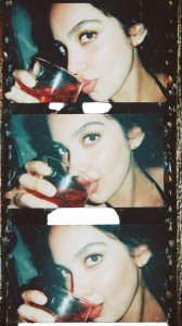 Brazilian Woman Sequence Vinyl Car Decal Sticker – Waterproof & UV-Resistant 9.706666666666667"