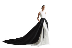 Glamorous Couture Gown Vinyl Car Decal Sticker – Waterproof & UV-Resistant 5.97333333333333