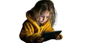 Girl Reading Letter Vinyl Car Decal Sticker – Waterproof & UV-Resistant 5.12"