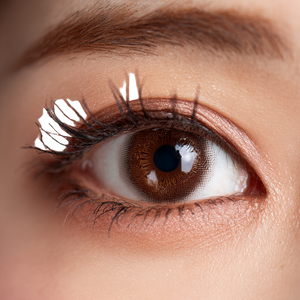 Japanese Female Eye Vinyl Car Decal Sticker – Waterproof & UV-Resistant 3.4133333333333336"