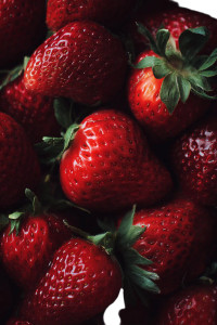 Strawberries Vinyl Car Decal Sticker – Waterproof & UV-Resistant 4.4