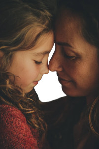 Mother-Daughter Bond Vinyl Car Decal Sticker – Waterproof & UV-Resistant 4.4