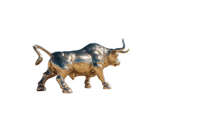 Charging Bull Statue Vinyl Car Decal Sticker – Waterproof & UV-Resistant 5.4