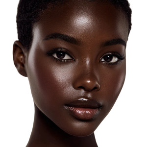 Gorgeous African American Woman Vinyl Car Decal Sticker – Waterproof & UV-Resistant 3.4133333333333336" Gorgeous African American Woman Vinyl Car Decal Sticker – Waterproof & UV-Resistant 3.4133333333333336"