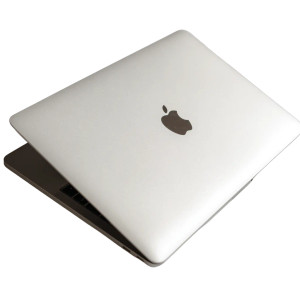 Closed Macbook Close-Up Vinyl Car Decal Sticker – Waterproof & UV-Resistant 3.4133333333333336" Closed Macbook Close-Up Vinyl Car Decal Sticker – Waterproof & UV-Resistant 3.4133333333333336"