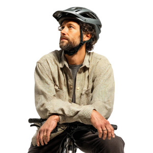 Casual Cyclist Vinyl Car Decal Sticker – Waterproof & UV-Resistant 3.4133333333333336"