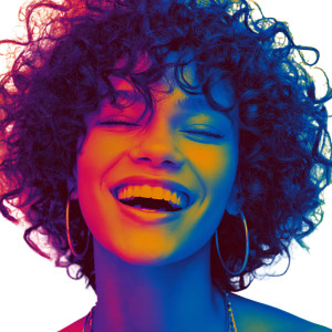 Smiling Woman V35 Vinyl Car Decal Sticker – Waterproof & UV-Resistant 3.4133333333333336"