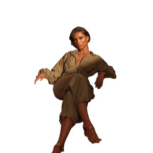 Saudi Woman Salon Vinyl Car Decal Sticker – Waterproof & UV-Resistant 3.4133333333333336"