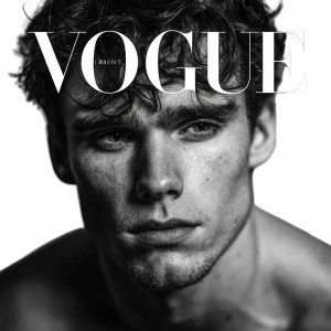 Vogue Male Model V4 Vinyl Car Decal Sticker – Waterproof & UV-Resistant 3.4133333333333336"