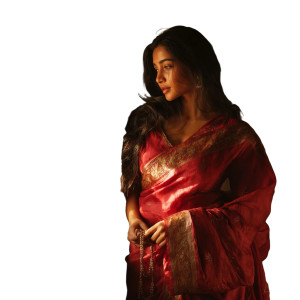 Graceful South Indian Woman V2 Vinyl Car Decal Sticker – Waterproof & UV-Resistant 3.4133333333333336"