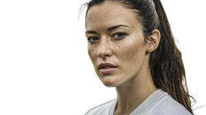 Determined Soccer Player V2 Vinyl Car Decal Sticker – Waterproof & UV-Resistant 5.4
