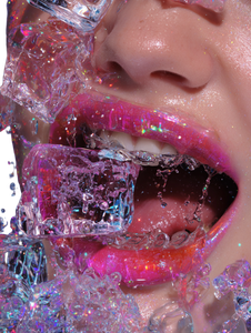 Glossy Lips Ice V3 Vinyl Car Decal Sticker – Waterproof & UV-Resistant 8.213333333333333"