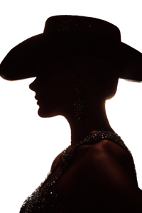 Blinged Cowboy Woman Vinyl Car Decal Sticker – Waterproof & UV-Resistant 4.4