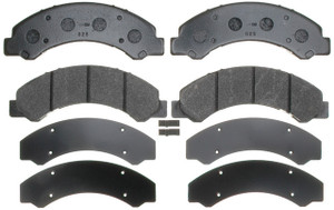 Raybestos Brake Pads | OE Replacement | Advanced Technology | Semi-Metallic | Increased Stopping Power