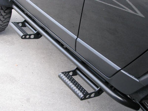 N-Fab Rocker Panel Guard G154RKRCC RKR Series; Round Tube; Black Textured Powder Coat; Steel; Compatible With Detachable Steps N-Fab Rocker Panel Guard G154RKRCC RKR Series; Round Tube; Black Textured Powder Coat; Steel; Compatible With Detachable Steps