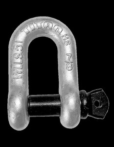 Heavy Duty Boat Anchor Shackle | Screw Pin, 5200lb Capacity, Hot Dip Galvanized | Titan Marine