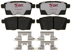 Top-Notch Brake Pad Set for Lincoln MKX, Mazda CX-7, CX-9, Ford Edge | Quiet Operation & Ultimate Stopping Power