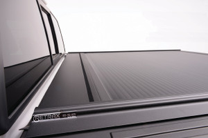 RetraxONE MX Manual Retractable Tonneau Cover | Ford F-150 | Key Lockable | Black Matte | Polycarbonate | Streamlined Design