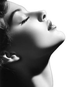 Contemplative Woman Profile Vinyl Car Decal Sticker – Waterproof & UV-Resistant 8" Contemplative Woman Profile Vinyl Car Decal Sticker – Waterproof & UV-Resistant 8"