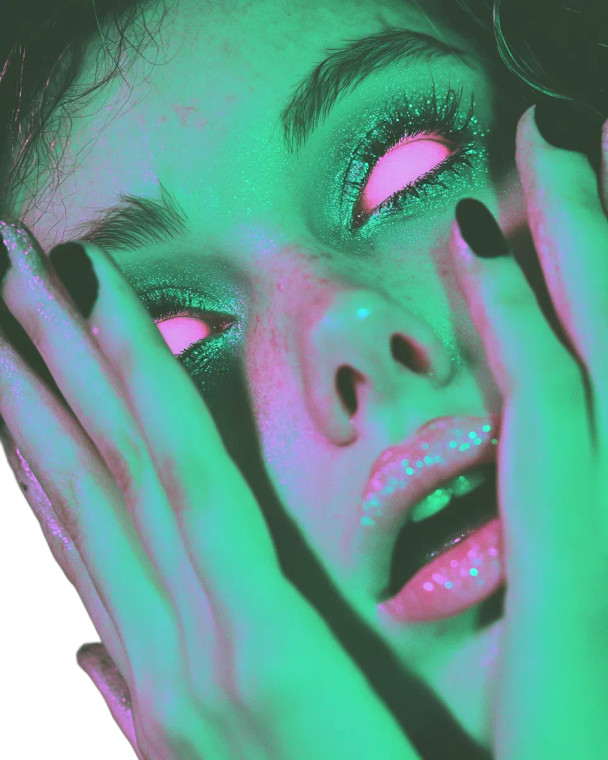 Haunting Mascara Run Vinyl Car Decal Sticker – Waterproof & UV-Resistant 8"