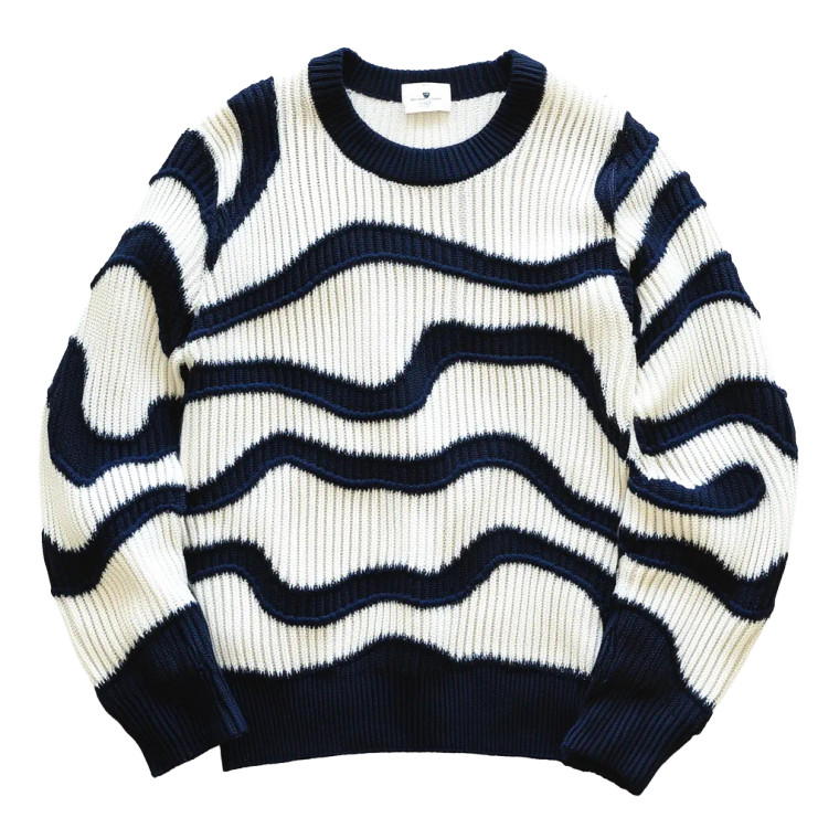 Geelong Cats Sweater Vinyl Car Decal Sticker – Waterproof & UV-Resistant 8"