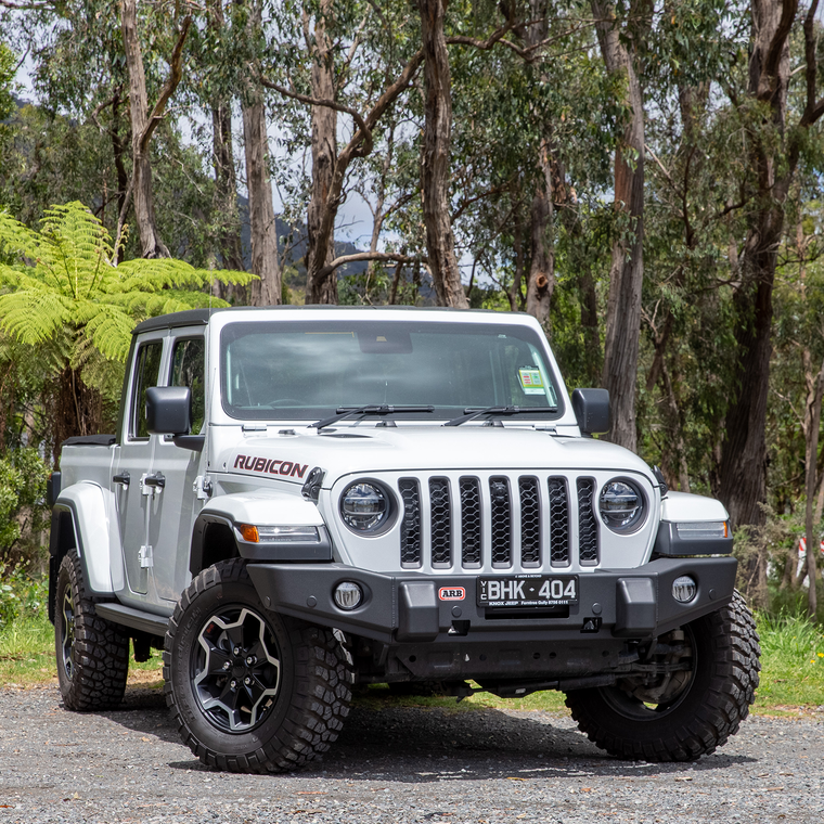 Rugged ARB Deluxe Bumper | Direct Fit for 2018-2023 Jeep Gladiator JT, Wrangler JL | Steel Construction, Internal Winch Mount, High-Quality Powder Coated Black Finish