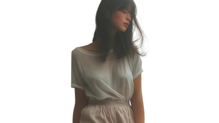 Beautiful Japanese Girl Vinyl Car Decal Sticker – Waterproof & UV-Resistant 8"