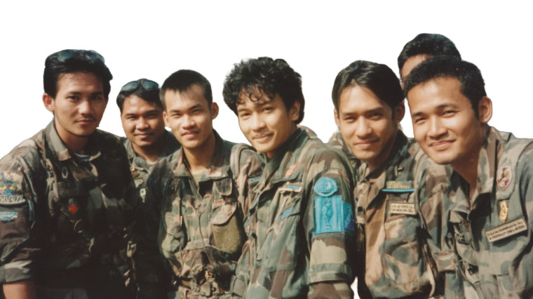 Thai Military Pose Vinyl Car Decal Sticker – Waterproof & UV-Resistant 8"