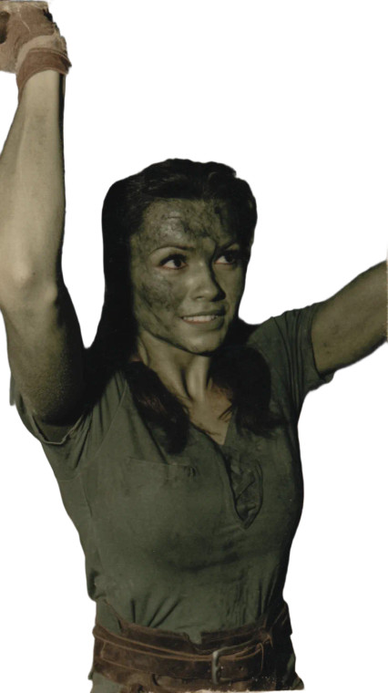 She-Hulk Lifting Vinyl Car Decal Sticker – Waterproof & UV-Resistant 8"