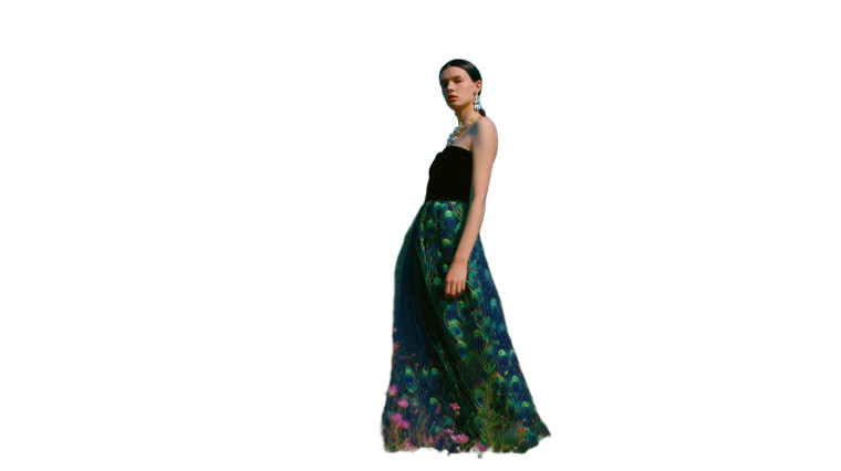Fashionable Peacock Gown Vinyl Car Decal Sticker – Waterproof & UV-Resistant 8"